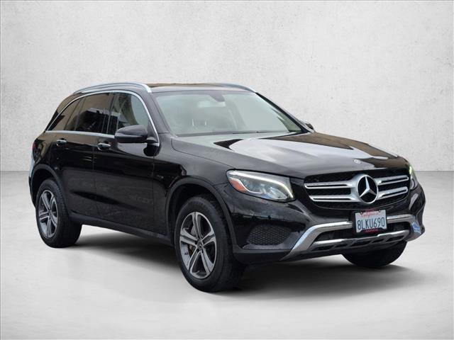 Used 2019 Mercedes-Benz GLC 350e 4MATIC image 3