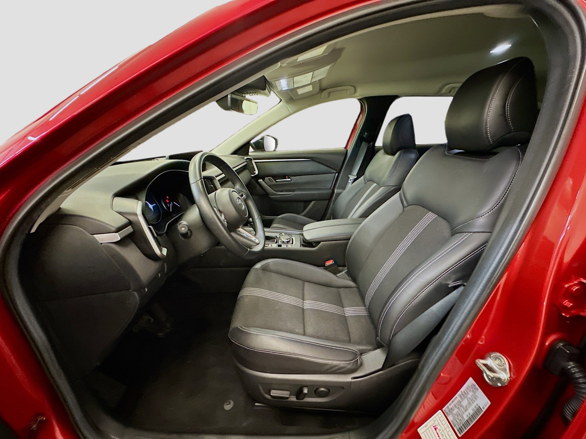 Used 2025 MAZDA CX-50 AWD 2.5 S w/ Preferred Package image 13