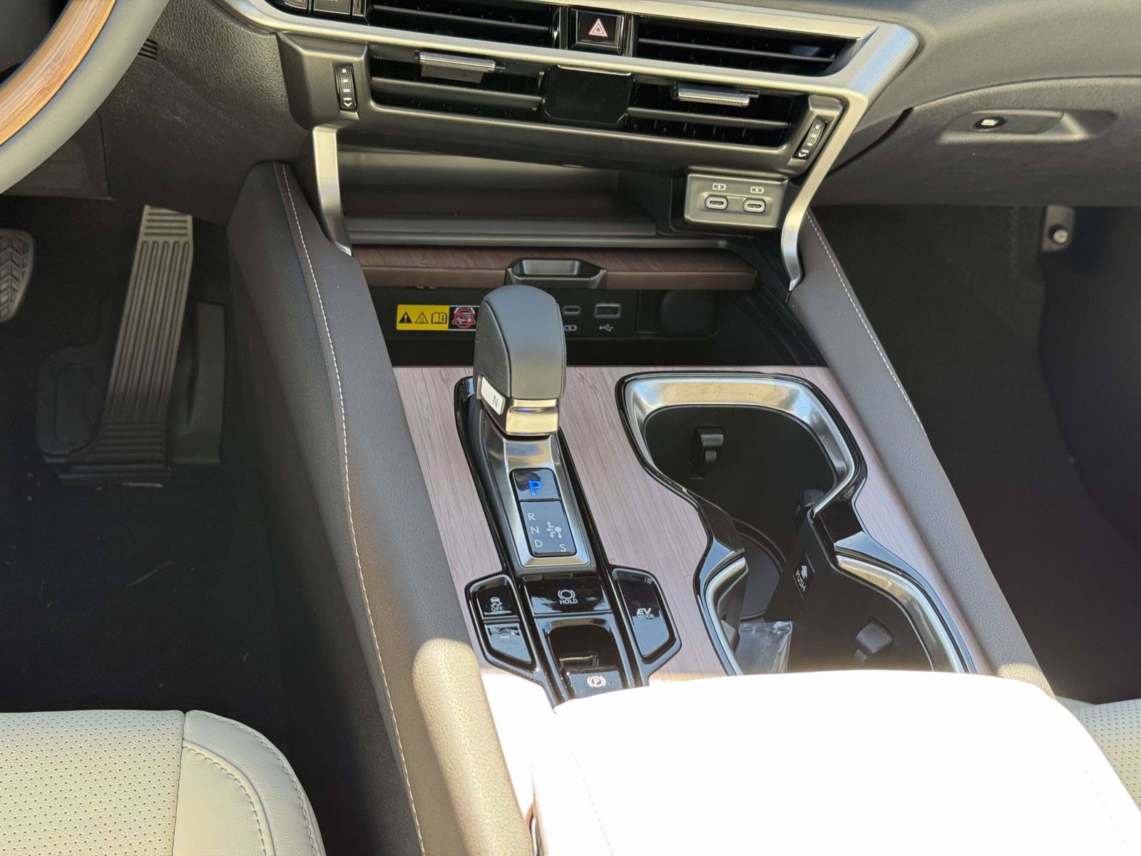 New 2026 Lexus RX 350 w/ Convenience Package AWD/4WD image 15