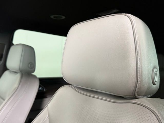 Used 2023 GMC Yukon XL SLT image 17