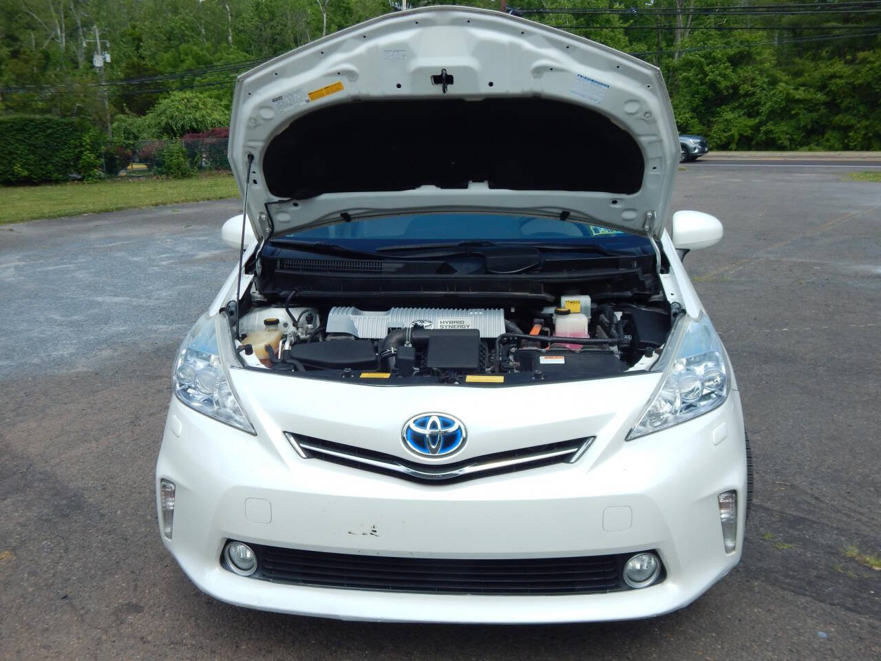 Used 2013 Toyota Prius V Five FWD image 19