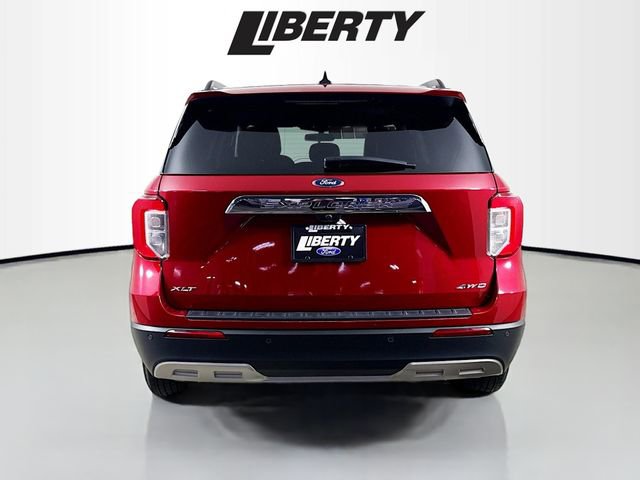 Certified 2022 Ford Explorer XLT w/ Equipment Group 202A image 6