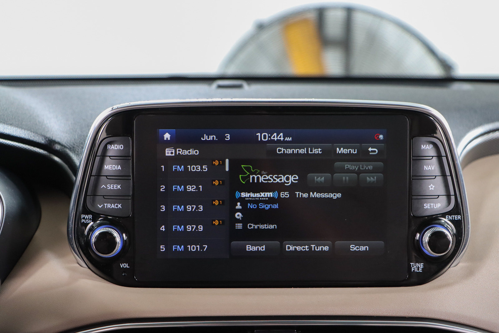 Used 2020 Hyundai Santa Fe Limited FWD image 19