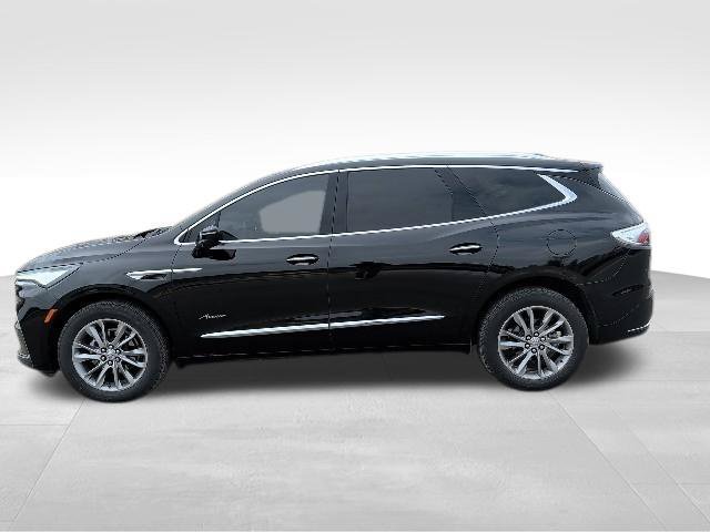 Used 2024 Buick Enclave Avenir w/ Avenir Technology Package AWD/4WD image 6