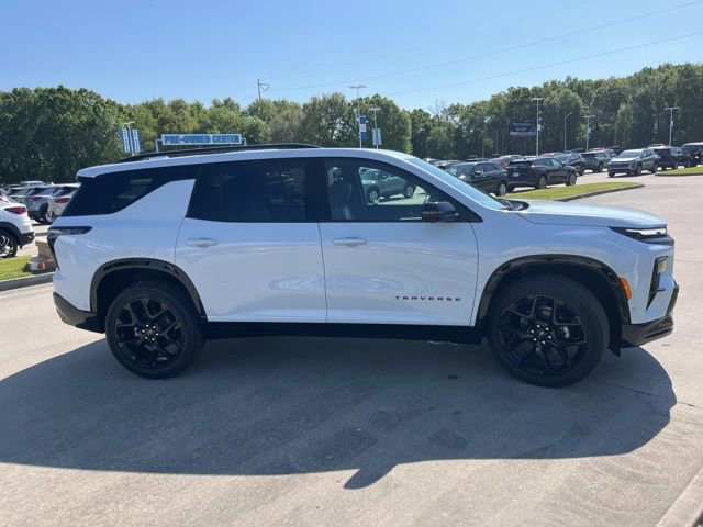New 2026 Chevrolet Traverse RS w/ LPO, Floor Liner Package FWD image 12
