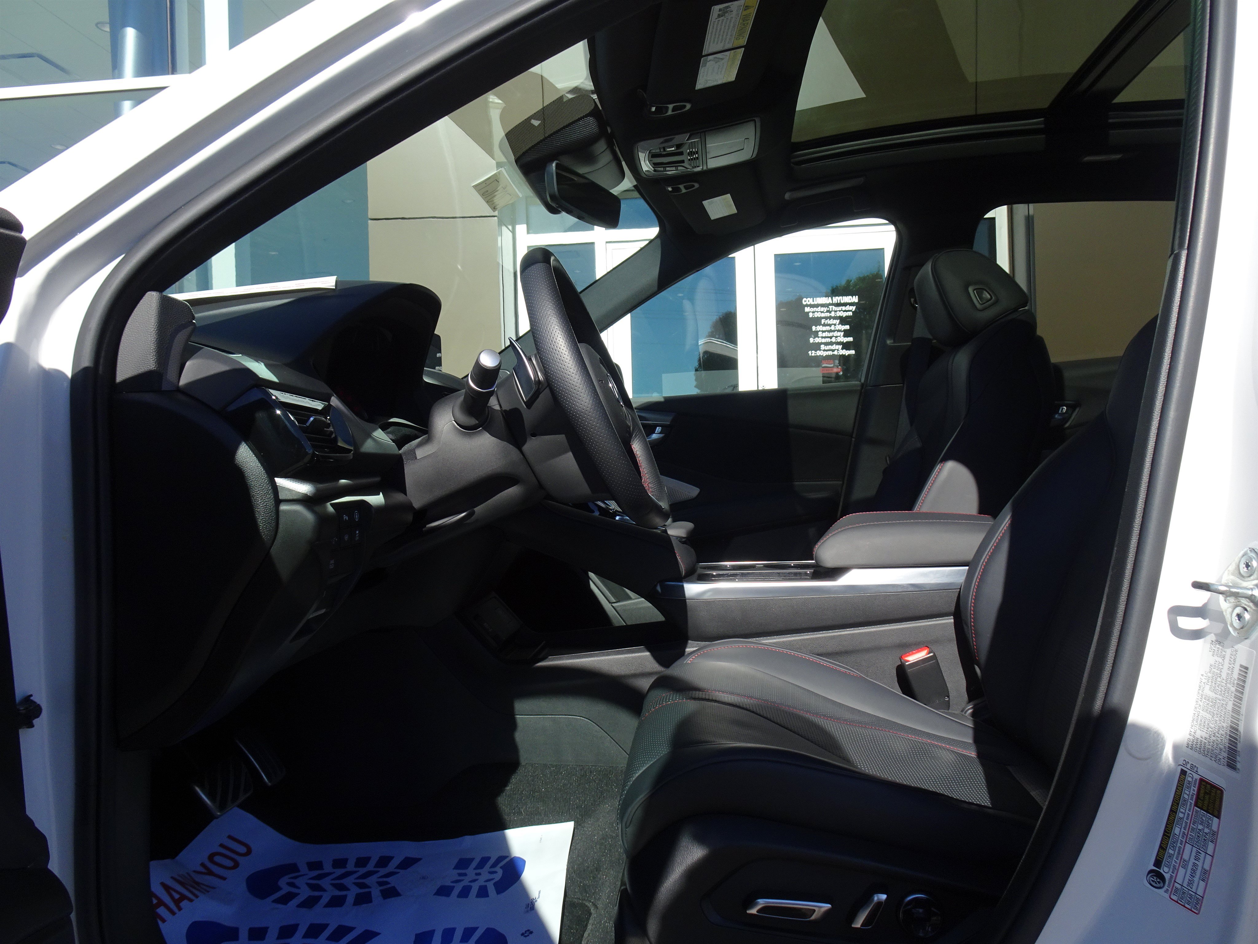Used 2025 Acura RDX w/ Advance Package AWD/4WD image 8