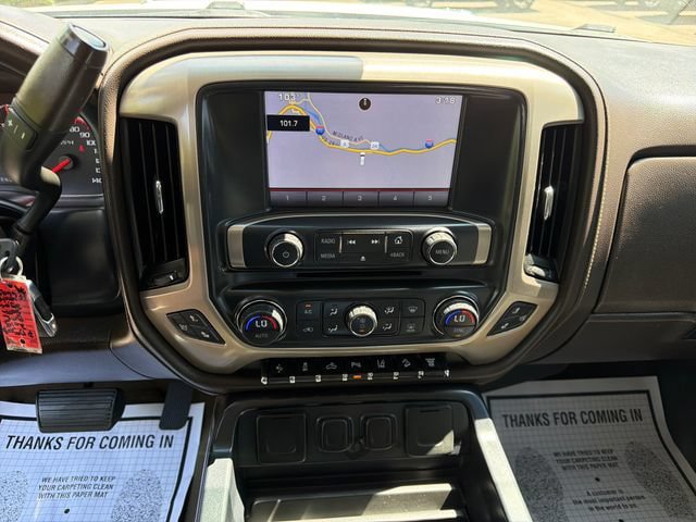 Used 2015 GMC Sierra 2500 Denali w/ Duramax Plus Package AWD/4WD image 18