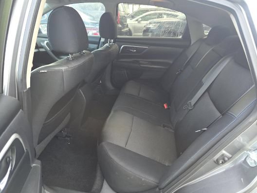 Used 2017 Nissan Altima 2.5 SR FWD image 10