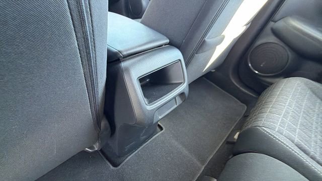Used 2023 Honda HR-V LX image 17
