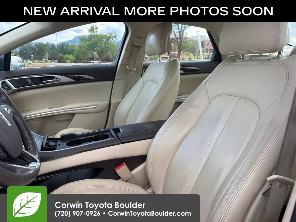 Used 2013 Lincoln MKZ AWD image 10
