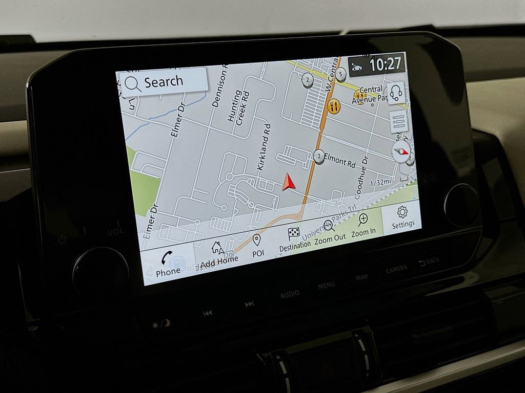 New 2025 Nissan Pathfinder SL w/ Black Appearance Package image 18