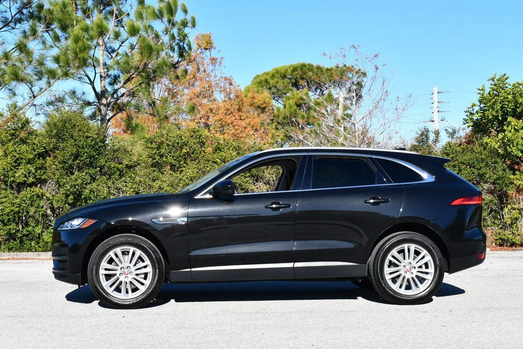 Used 2018 Jaguar F-PACE Prestige image 24