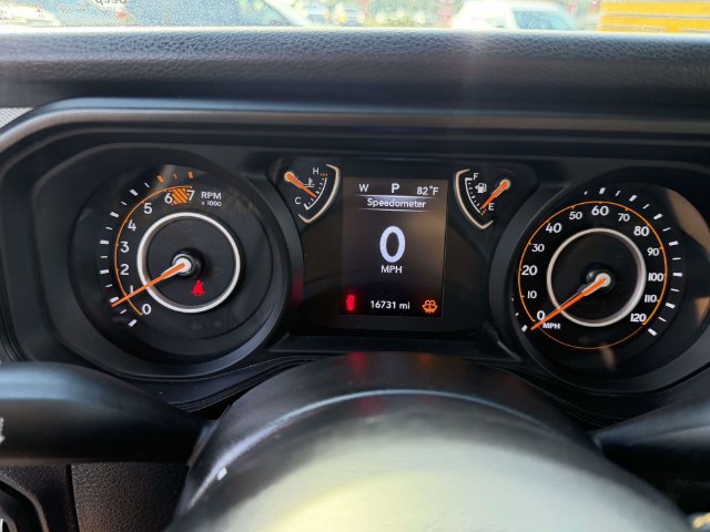 Used 2024 Jeep Wrangler Unlimited Sport AWD/4WD image 22