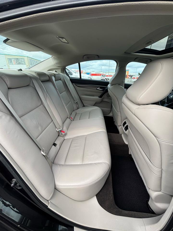 Used 2013 Acura TL w/ Technology Package FWD image 18