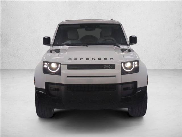 New 2026 Land Rover Defender 130 X-Dynamic SE AWD/4WD image 6