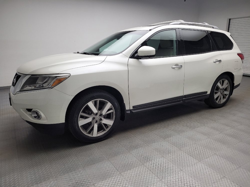 Used 2015 Nissan Pathfinder Platinum w/ Cargo Package AWD/4WD image 2
