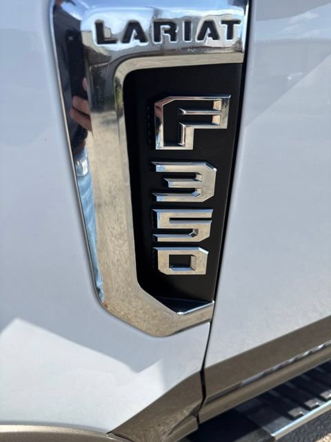 Used 2020 Ford F350 Lariat w/ Lariat Value Package AWD/4WD image 25