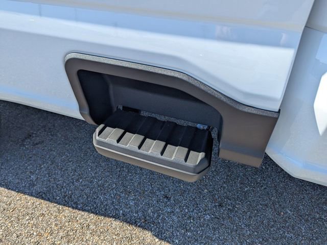 New 2025 Ford F250 XL w/ XL Chrome Package image 12