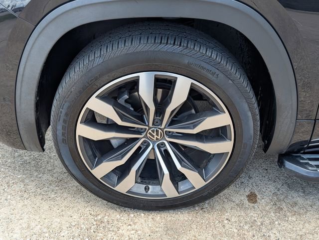 Used 2022 Volkswagen Atlas SEL Premium image 9