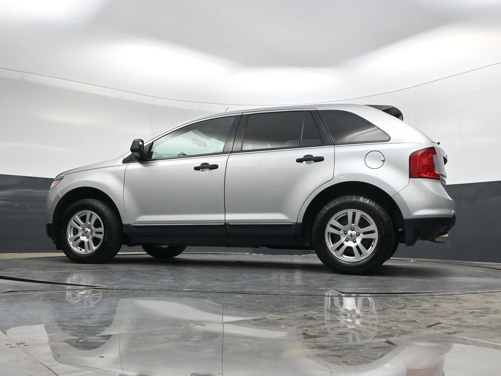 Used 2011 Ford Edge SE FWD image 26