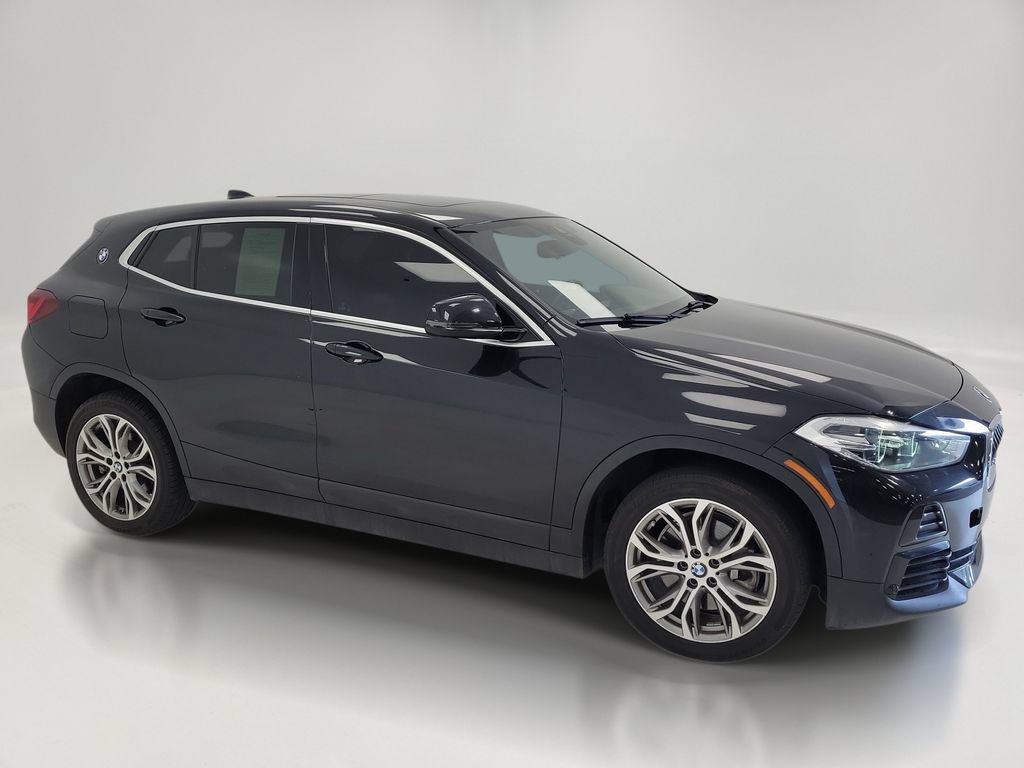 Used 2022 BMW X2 sDrive28i w/ Convenience Package FWD image 2