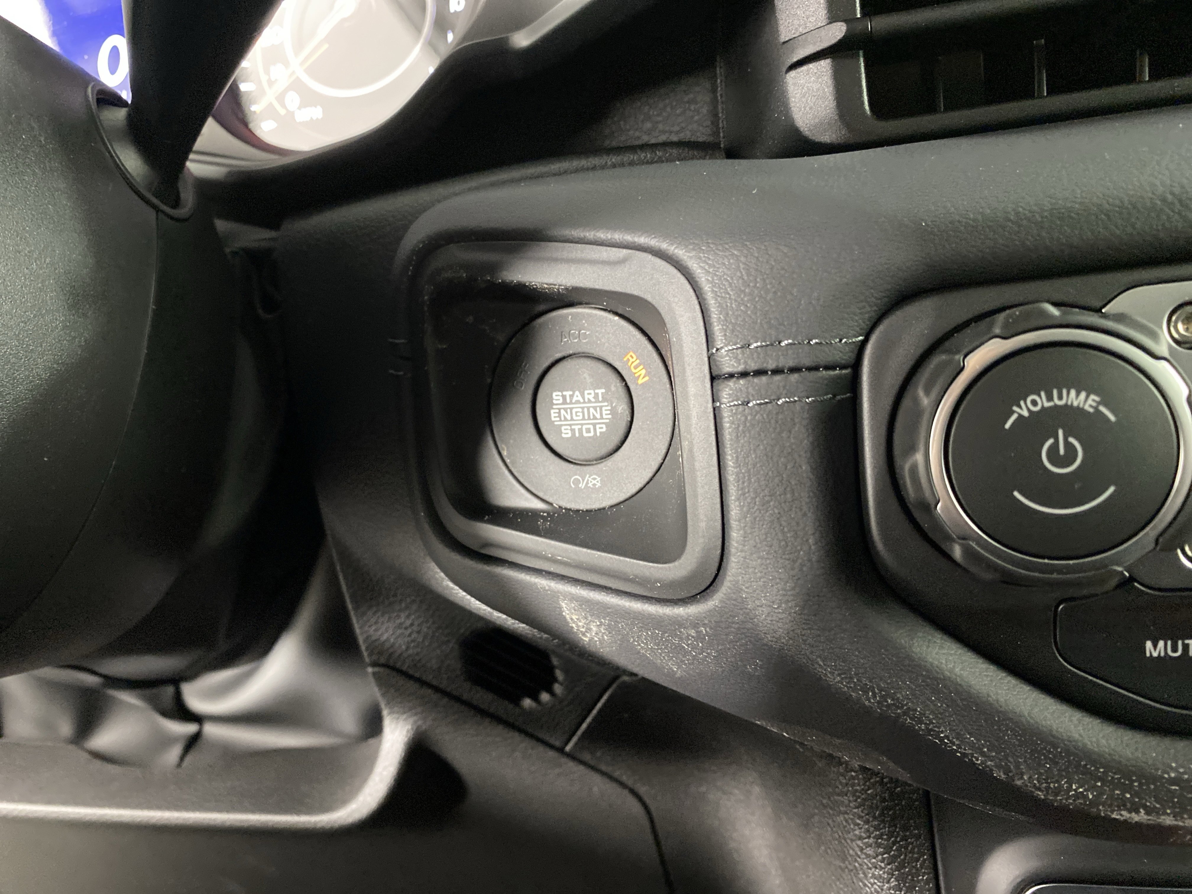 New 2026 Jeep Gladiator Rubicon w/ Steel Power Dome Hood Package image 21