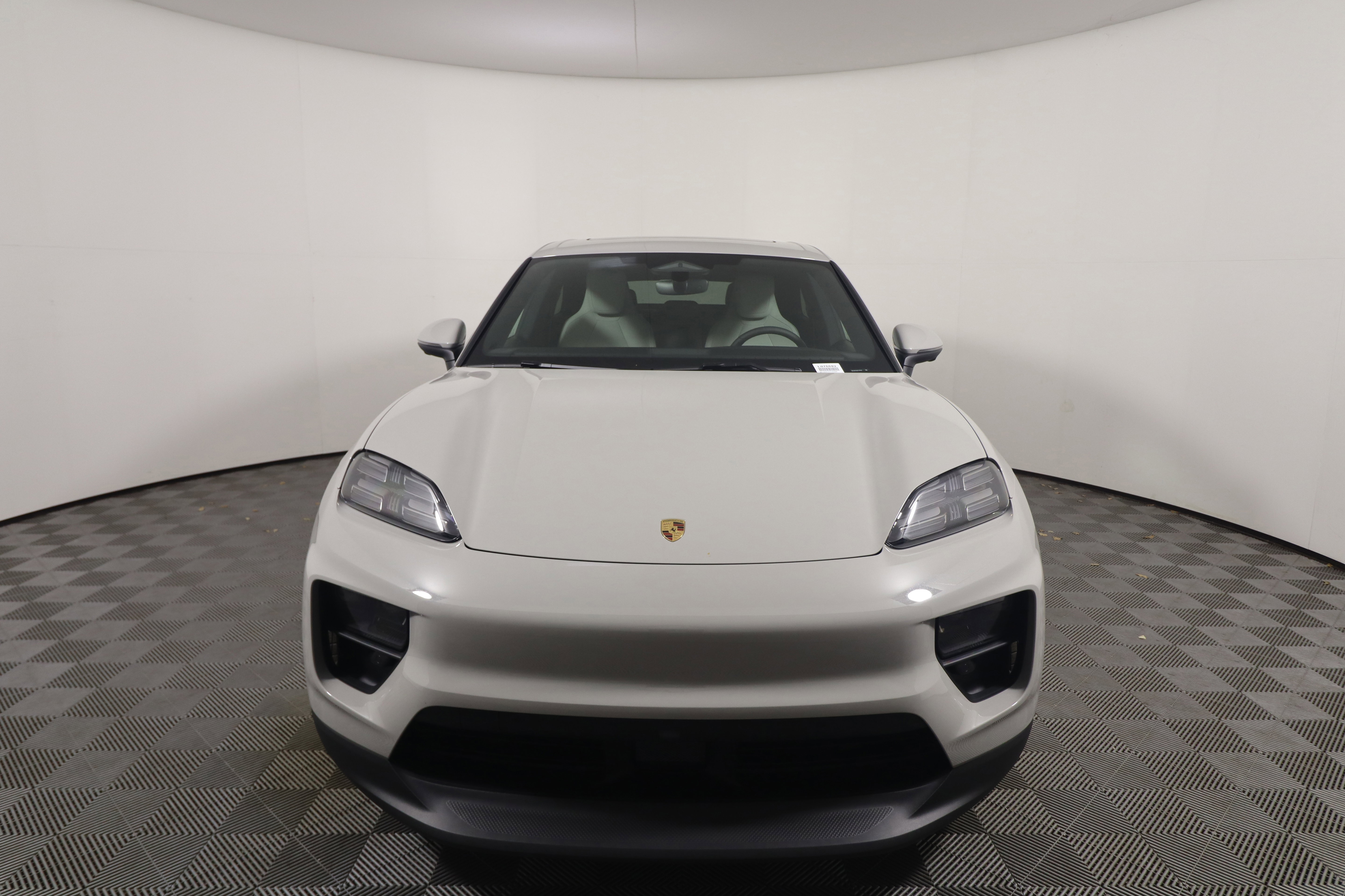 New 2026 Porsche Macan Electric image 10