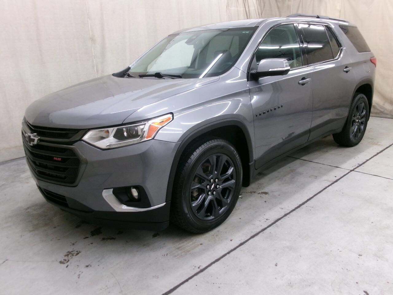 Used 2021 Chevrolet Traverse RS image 1