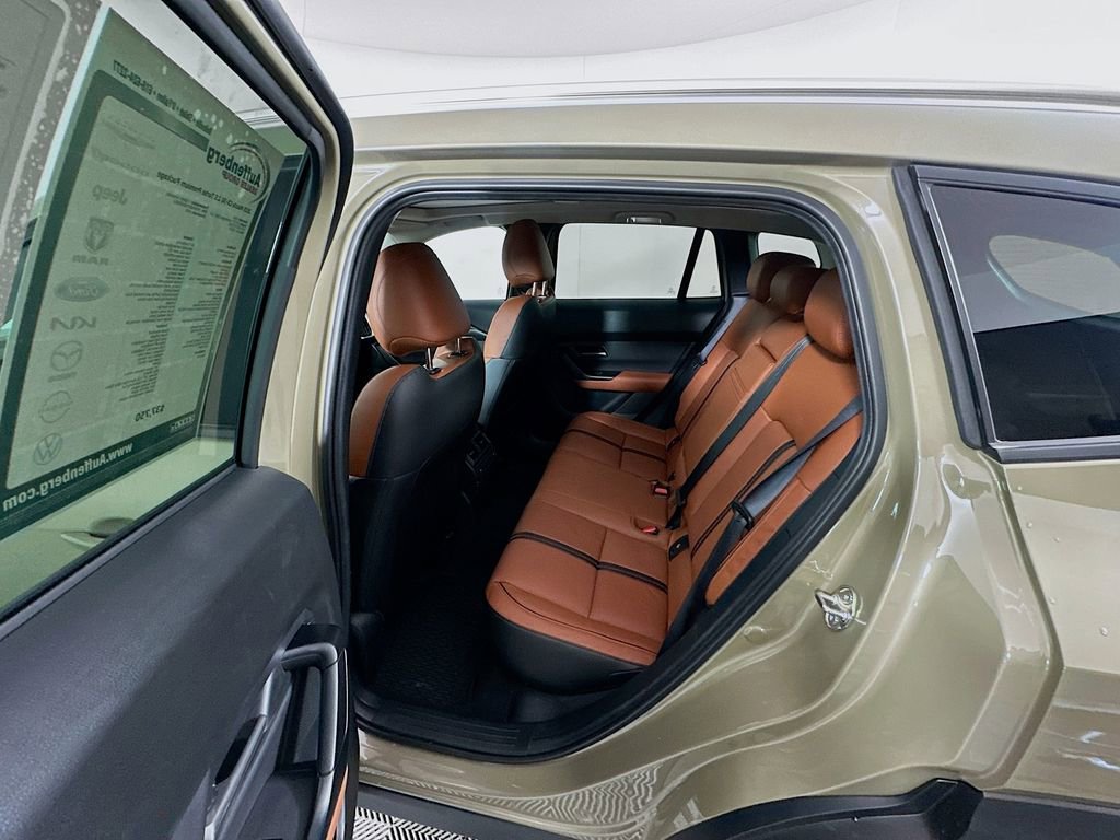 Used 2025 MAZDA CX-50 AWD 2.5 Turbo w/ Weather Package image 25