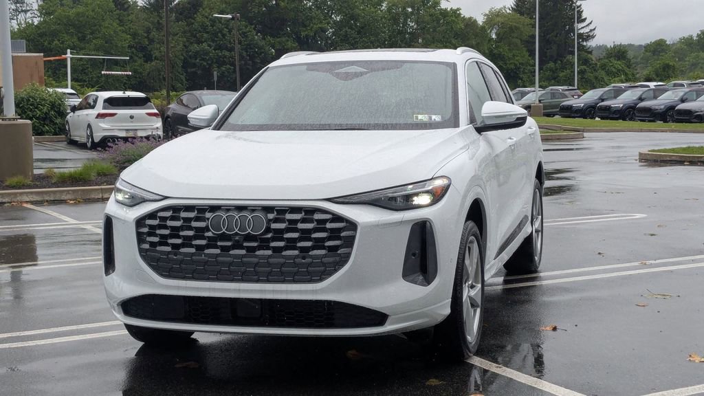 New 2025 Audi Q5 Premium Plus image 3