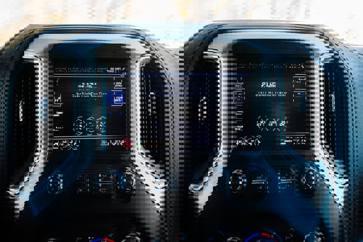 Used 2021 Chevrolet Silverado 1500 LT image 20