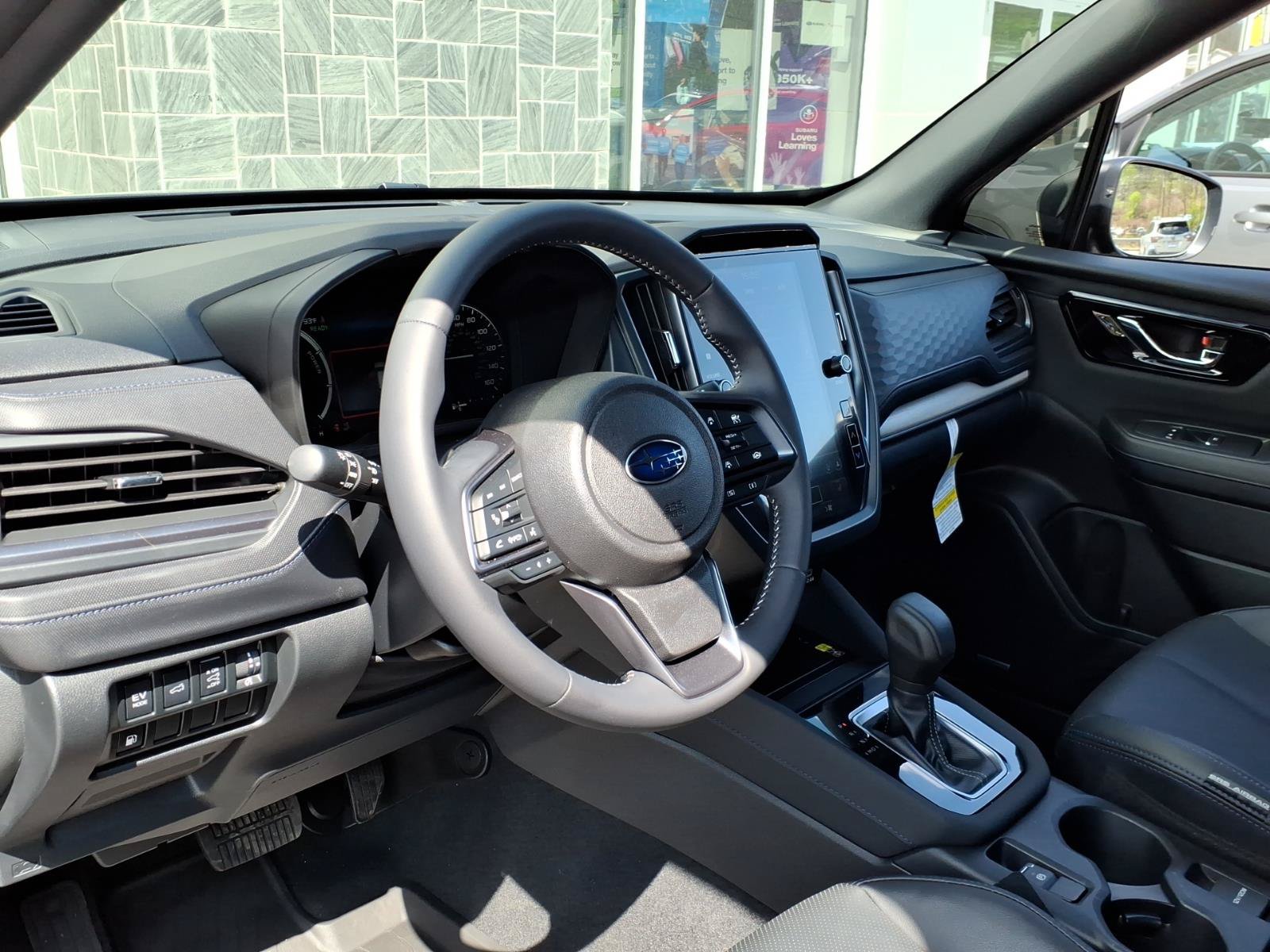 Certified 2025 Subaru Forester Limited w/ Popular Package AWD/4WD image 7