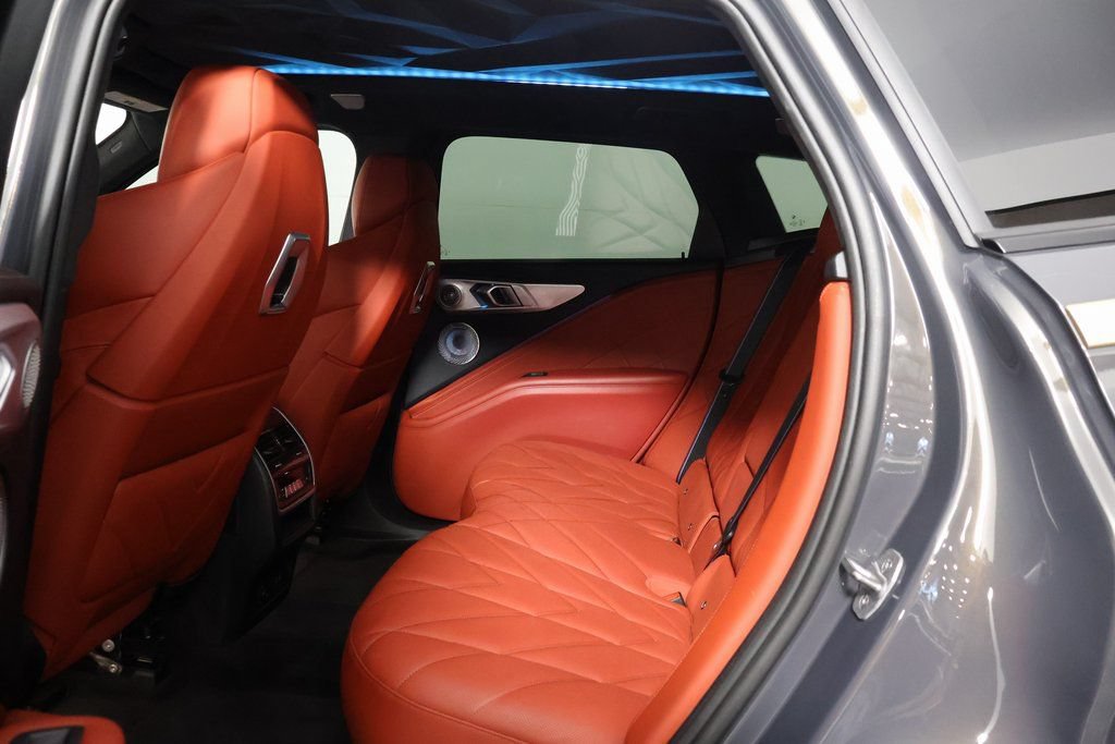 Certified 2023 BMW XM AWD/4WD image 11