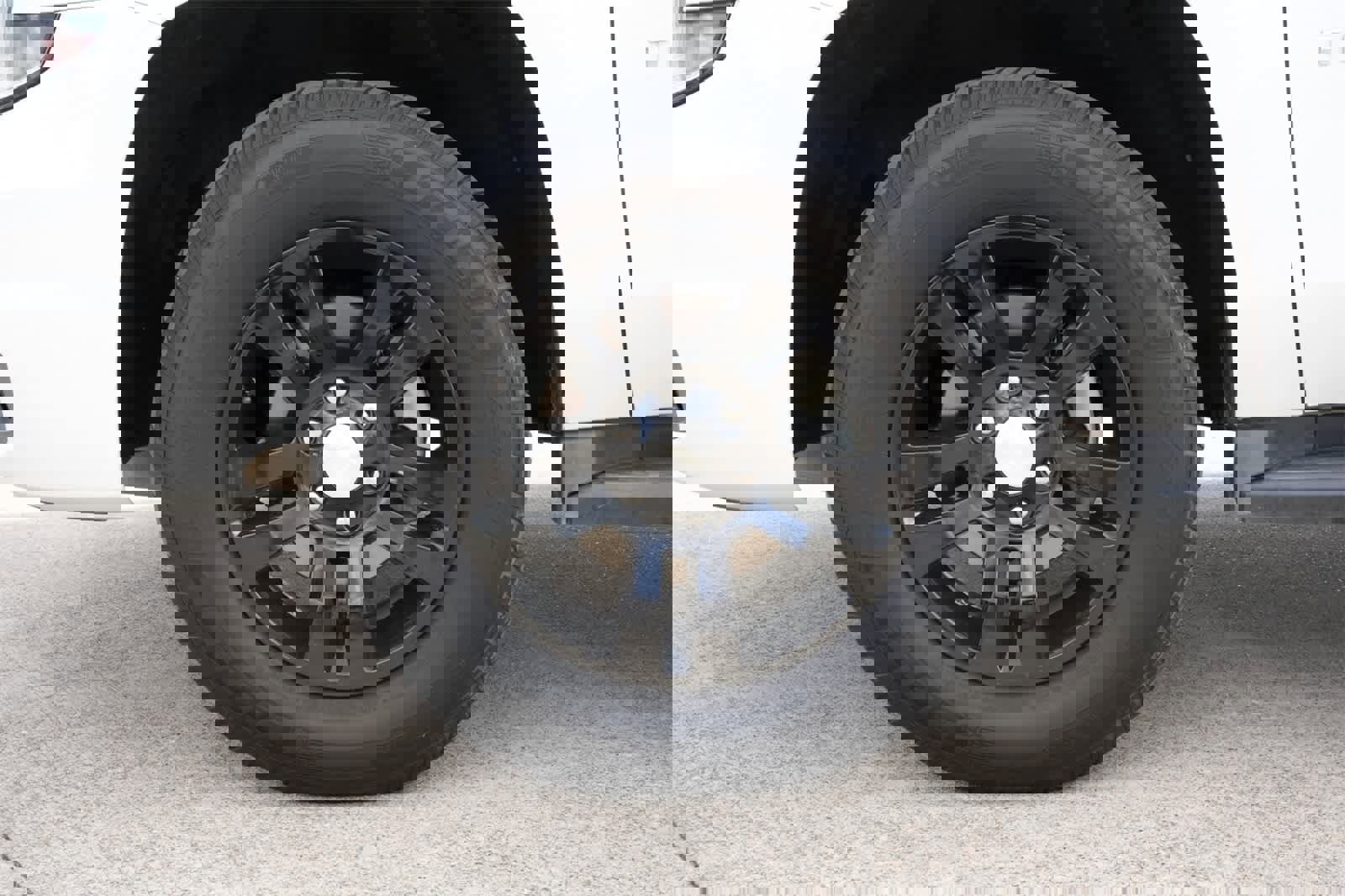 Used 2016 Chevrolet Tahoe LT w/ Luxury Package image 25