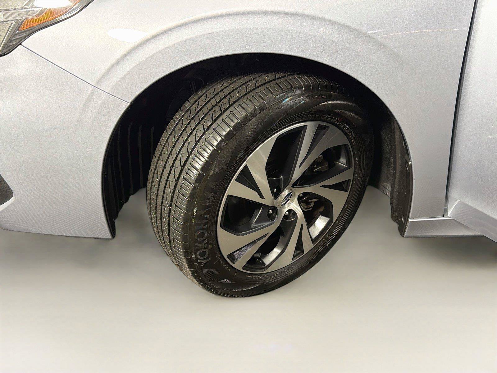 Used 2025 Subaru Legacy Premium AWD/4WD image 37