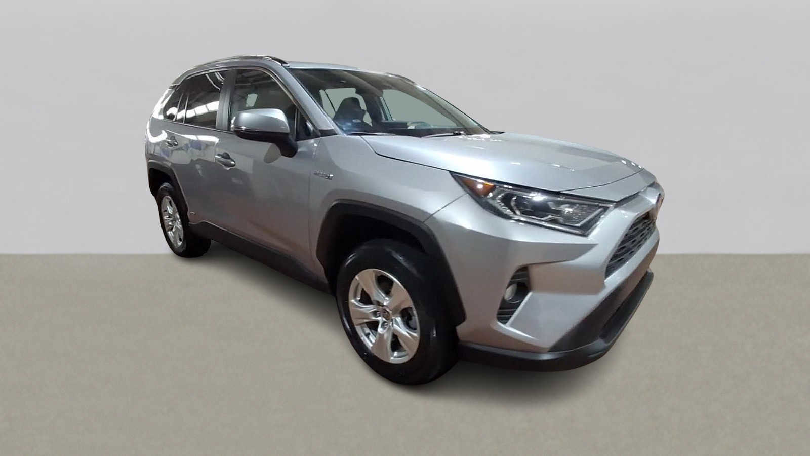 Used 2021 Toyota RAV4 XLE video 2
