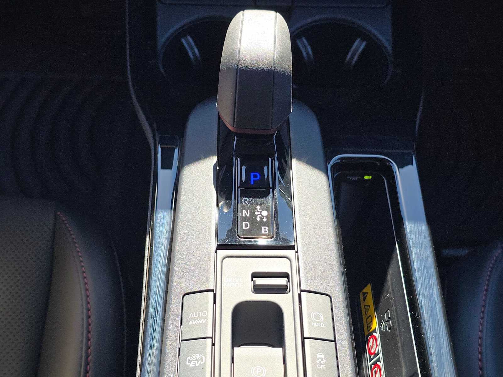 New 2027 Toyota Prius Plug-In Hybrid w/ Limited Premium Package FWD image 31