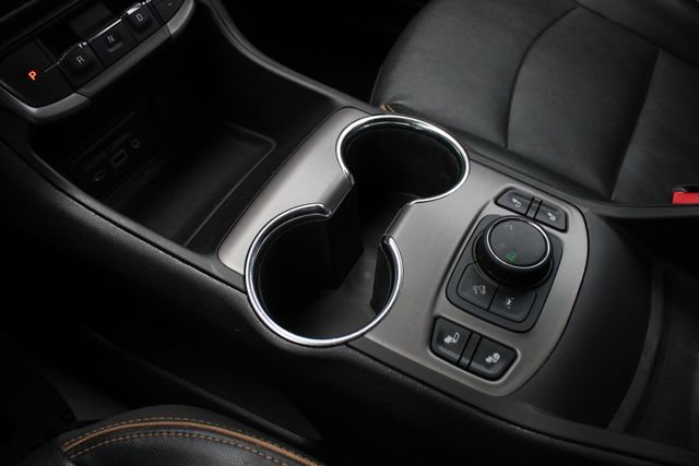 Used 2023 GMC Terrain AT4 image 19