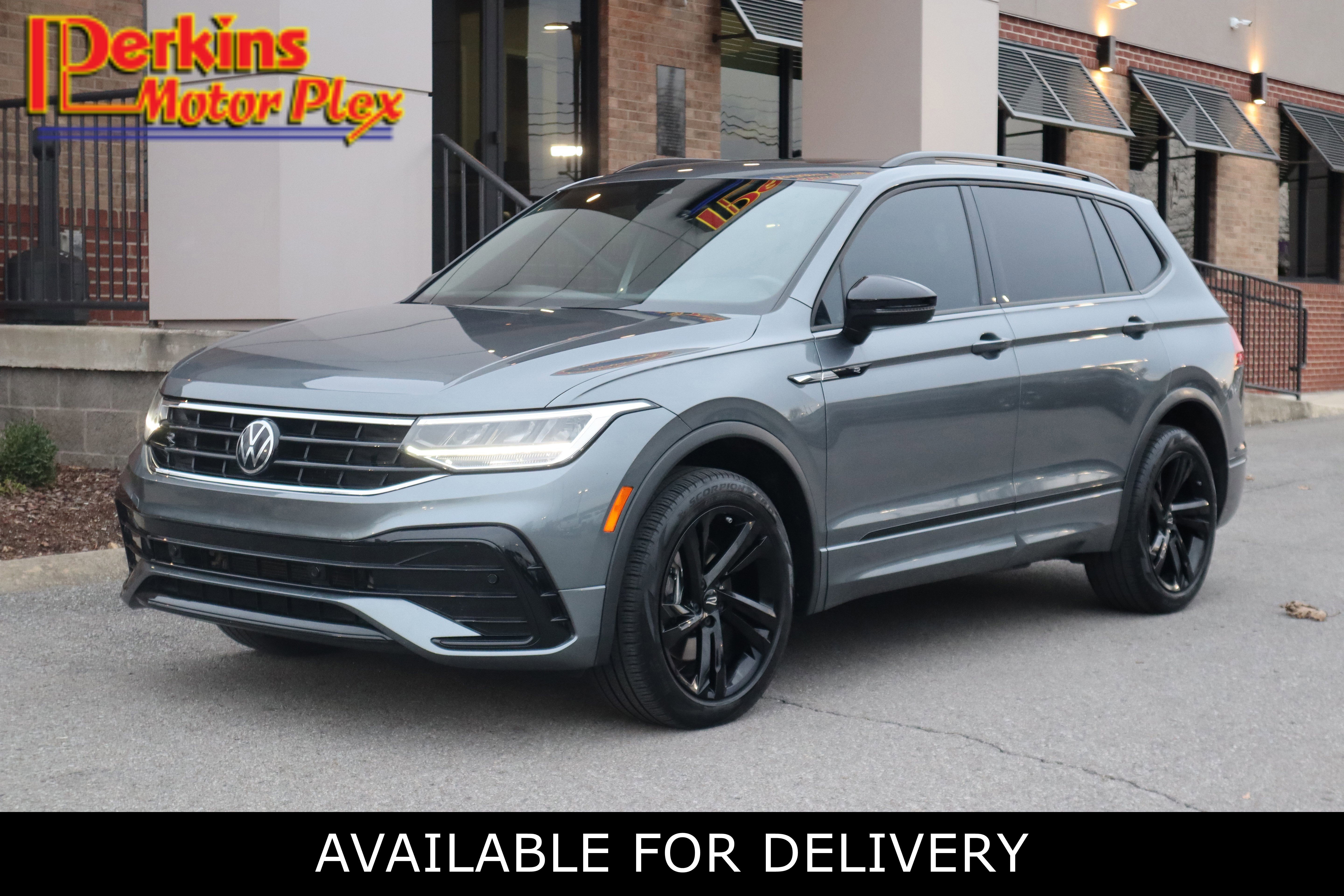 Used 2023 Volkswagen Tiguan SE R-Line