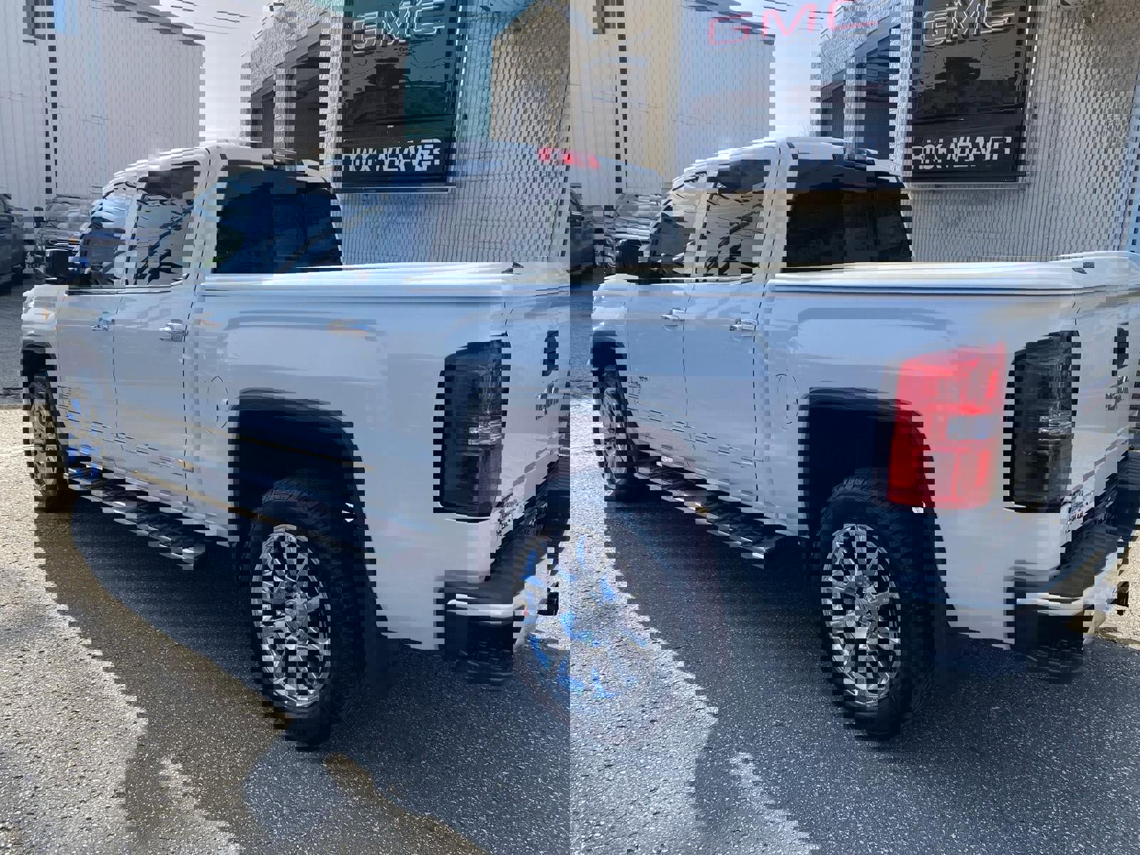 Used 2014 GMC Sierra 1500 Denali image 6