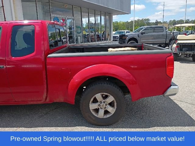 Used 2010 Nissan Frontier SE w/ SE Value Truck Pkg RWD image 3