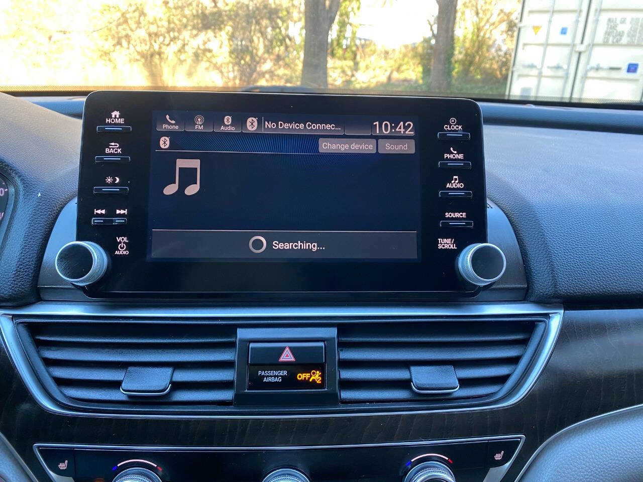 Used 2018 Honda Accord EX-L image 25