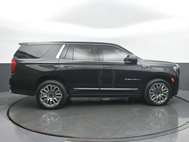 Used 2024 GMC Yukon Denali Ultimate AWD/4WD image 6