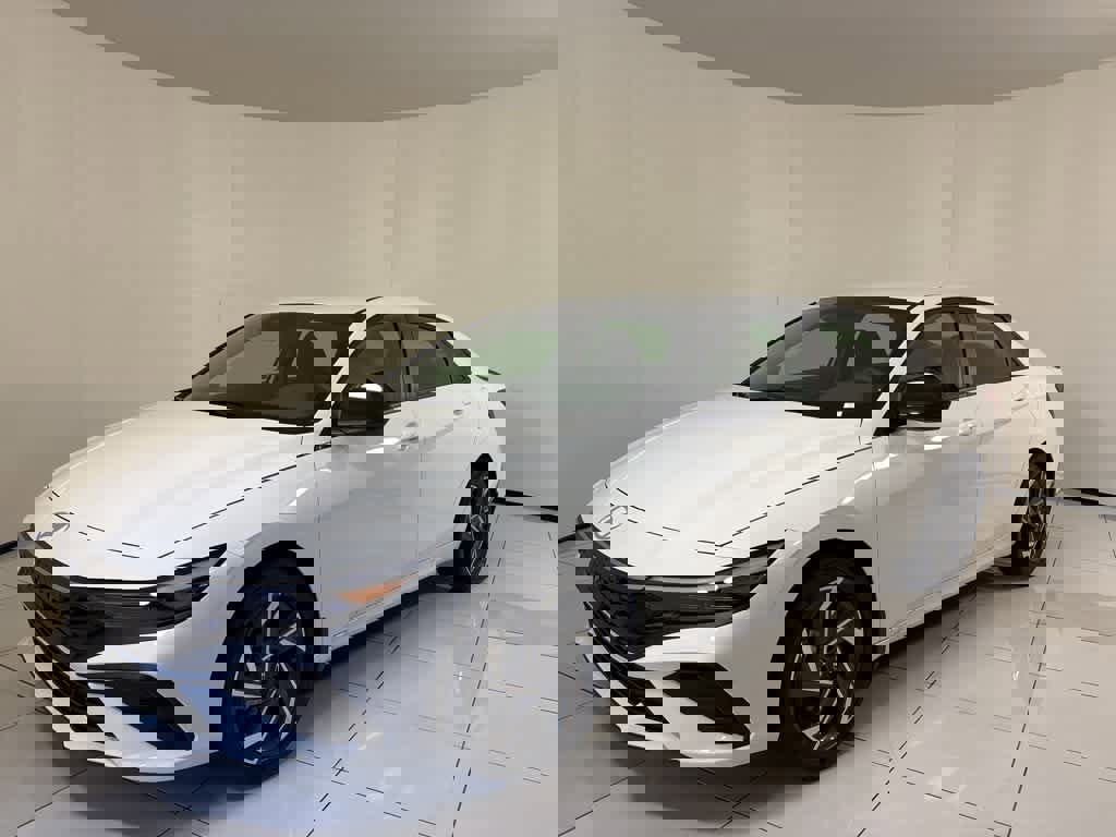 New 2025 Hyundai Elantra Sport