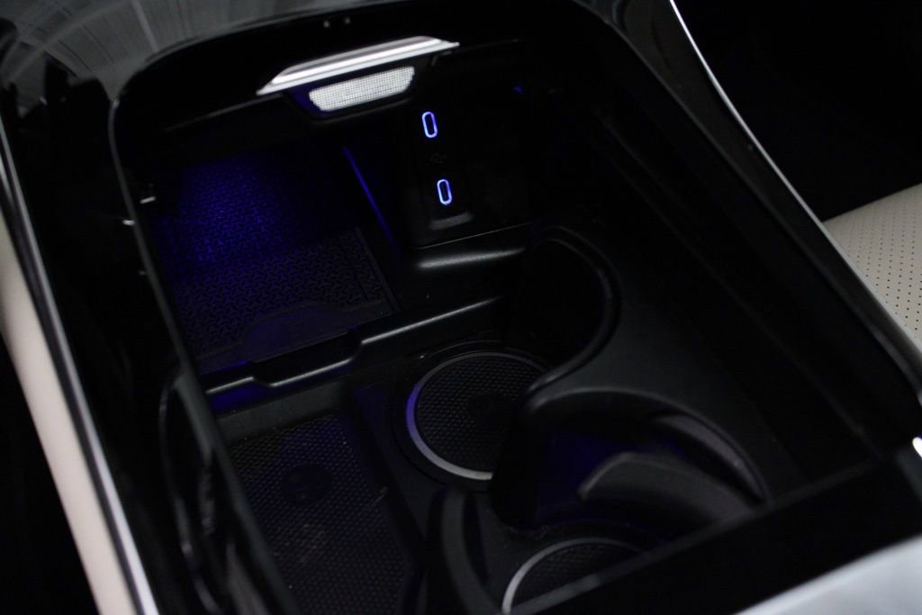 Used 2024 Mercedes-Benz GLC 300 image 28