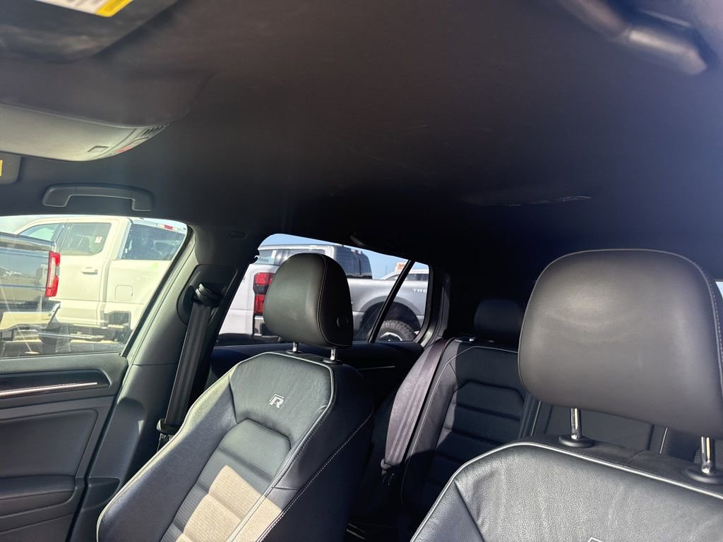 Used 2019 Volkswagen Golf R 4-Door AWD/4WD image 10