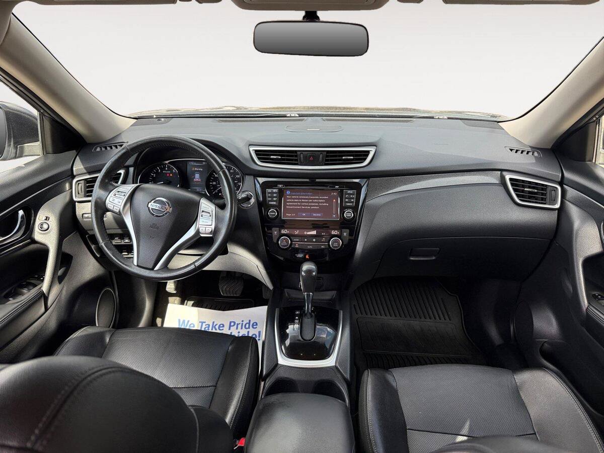 Used 2016 Nissan Rogue SL AWD/4WD image 10