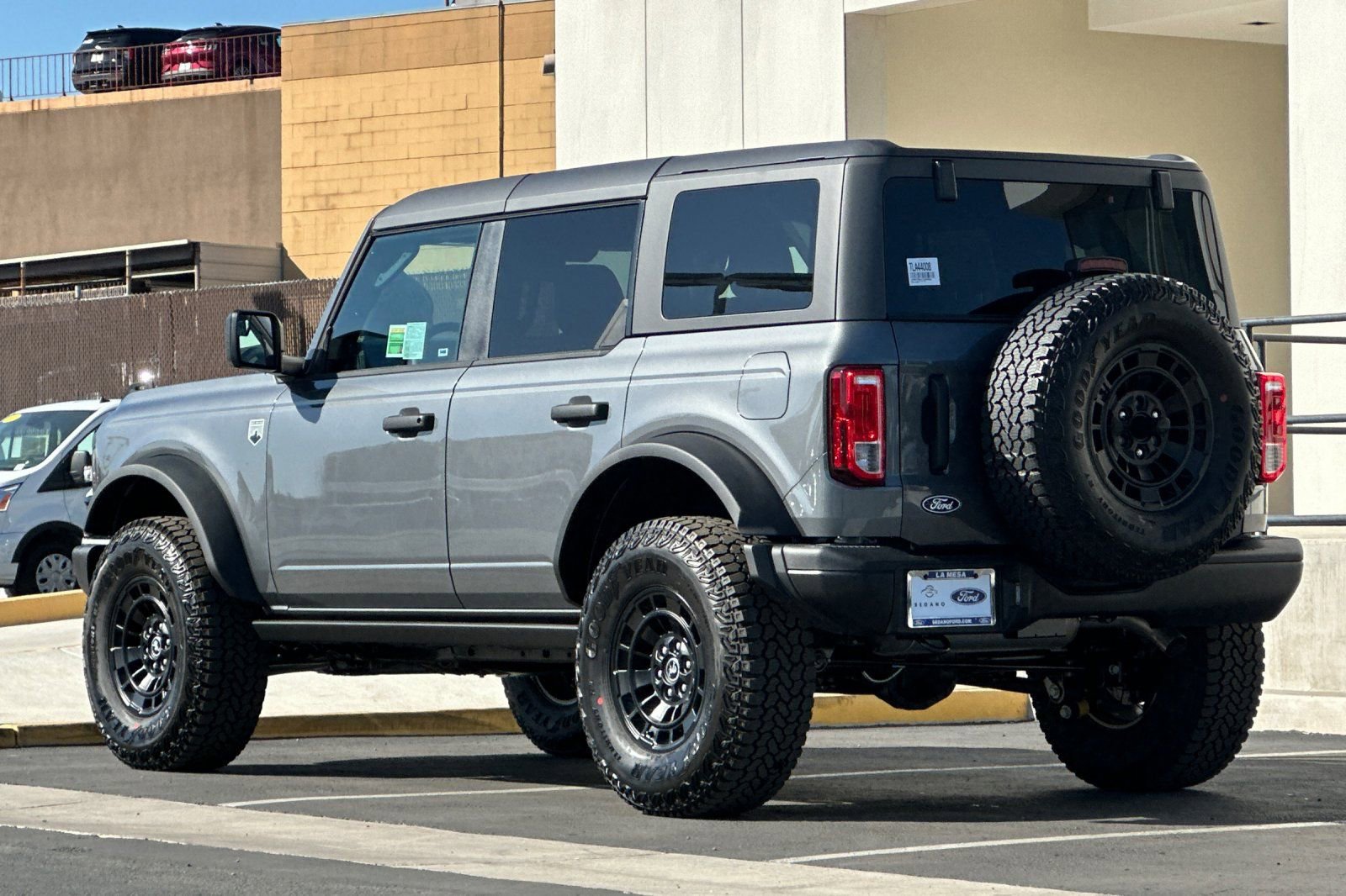 New 2026 Ford Bronco Big Bend w/ Black Diamond Package image 5