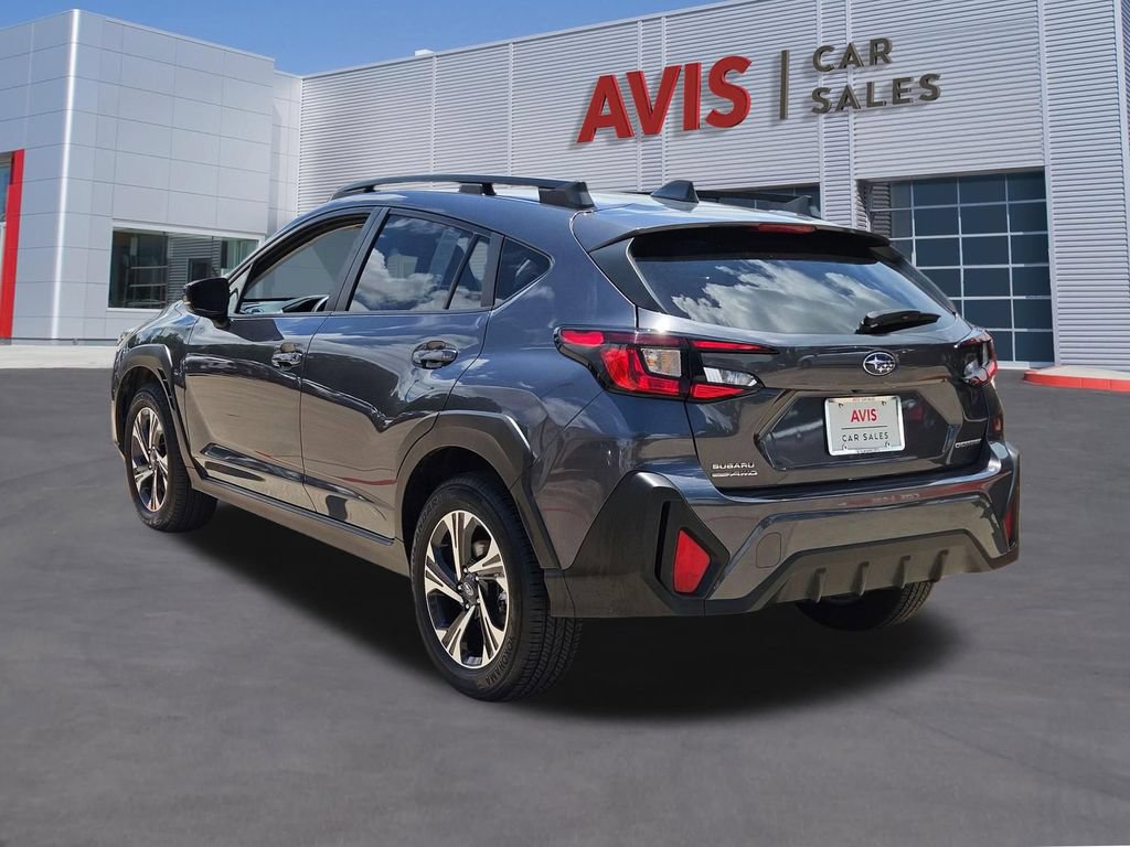Used 2025 Subaru Crosstrek 2.0i Premium AWD/4WD image 3