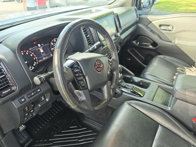 Used 2022 Nissan Frontier PRO-4X w/ Pro-4X Premium Package AWD/4WD image 20